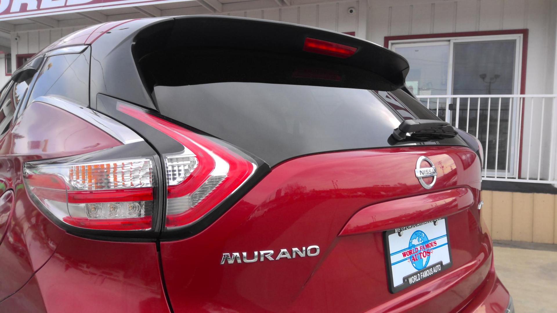 2016 BURGANDY Nissan Murano Platinum AWD (5N1AZ2MH0GN) with an 3.5L V6 DOHC 24V engine, CVT transmission, located at 502 S. Riverside Avenue, Medford, OR, 97501, (541) 773-3136, 42.322803, -122.867477 - Photo#3