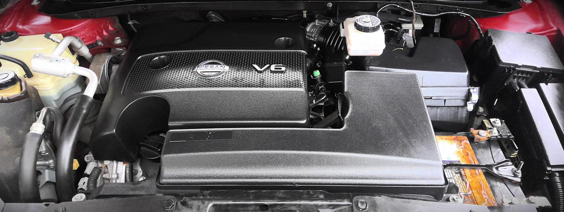 2016 BURGANDY Nissan Murano Platinum AWD (5N1AZ2MH0GN) with an 3.5L V6 DOHC 24V engine, CVT transmission, located at 502 S. Riverside Avenue, Medford, OR, 97501, (541) 773-3136, 42.322803, -122.867477 - Photo#14