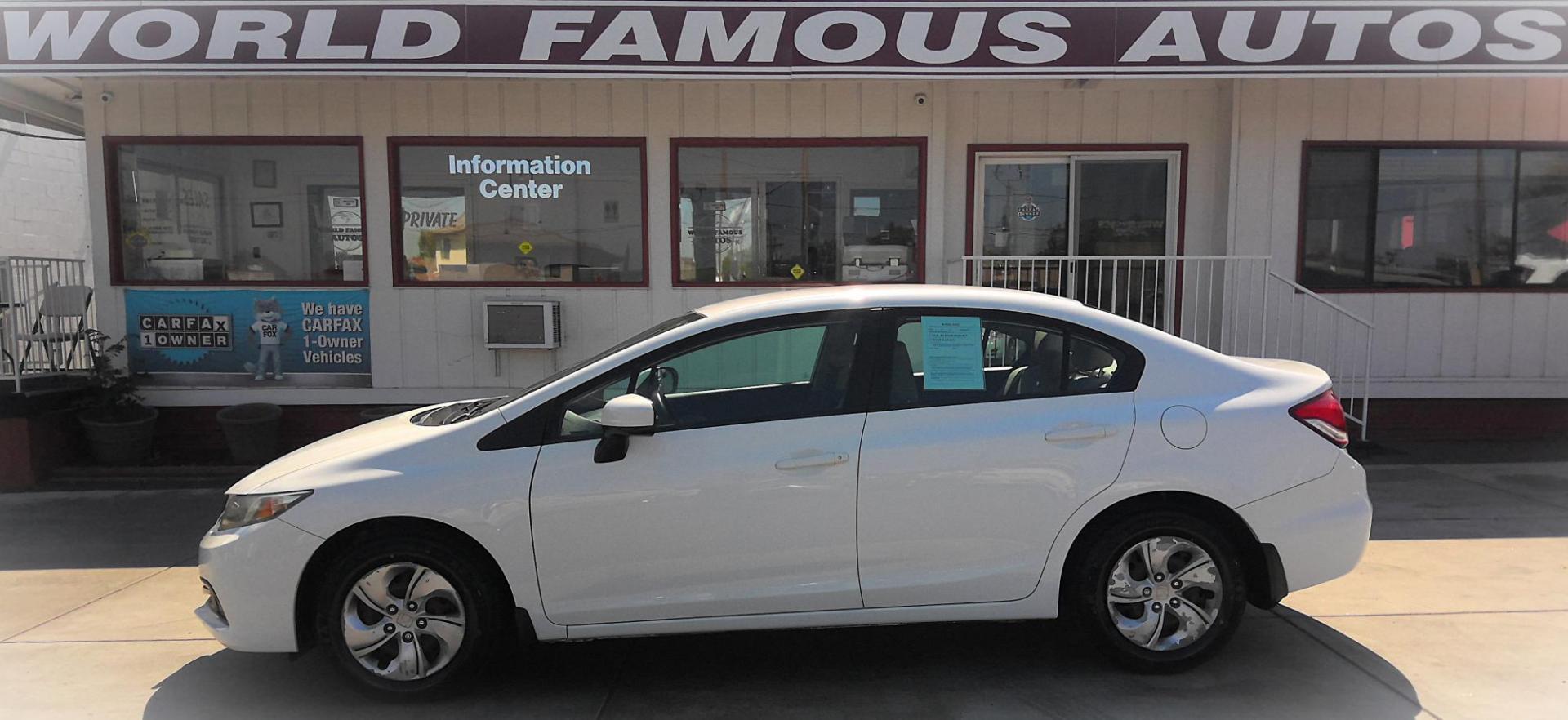 2014 WHITE Honda Civic LX Sedan CVT (19XFB2F50EE) with an 1.8L L4 SOHC 16V engine, Continuously Variable Transmission transmission, located at 502 S. Riverside Avenue, Medford, OR, 97501, (541) 773-3136, 42.322803, -122.867477 - Photo#0