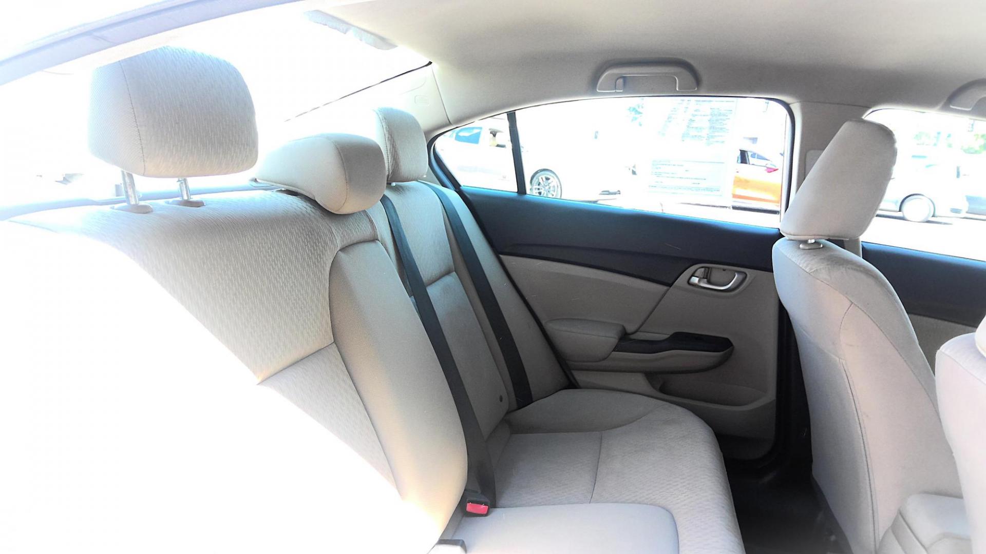2014 WHITE Honda Civic LX Sedan CVT (19XFB2F50EE) with an 1.8L L4 SOHC 16V engine, Continuously Variable Transmission transmission, located at 502 S. Riverside Avenue, Medford, OR, 97501, (541) 773-3136, 42.322803, -122.867477 - Photo#5