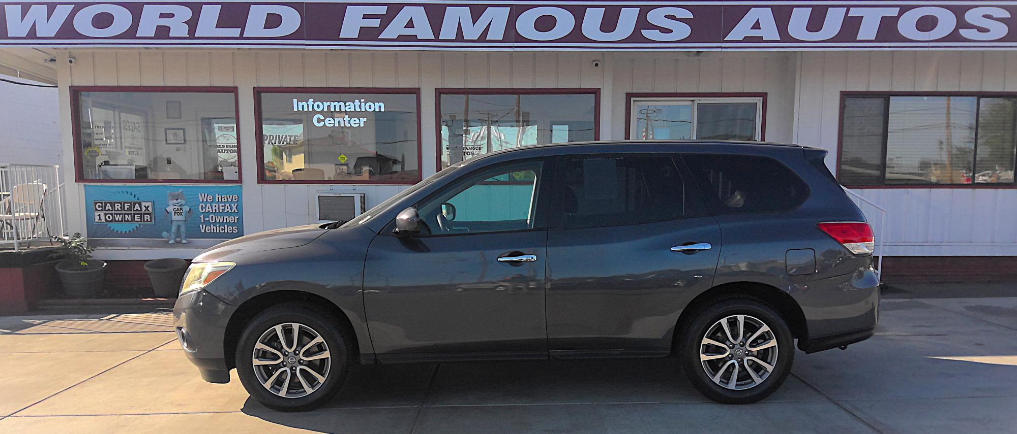 photo of 2014 NISSAN PATHFINDER S