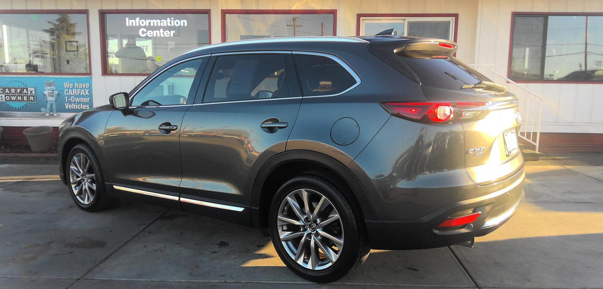 2018 GRAY /Red Mazda CX-9 Signature AWD (JM3TCBEYXJ0) with an 2.5L L4 DOHC 16V engine, 6A transmission, located at 502 S. Riverside Avenue, Medford, OR, 97501, (541) 773-3136, 42.322803, -122.867477 - This 2018 Mazda CX-9 Signature is a great 1-Owner SUV with clean Carfax Vehicle History and maintenance records. Get around the Rogue Valley in all kinds of weather with AWD and good fuel economy for it's class thanks to it's 2.5L 4-cyl engine, and with low miles - less than 90k! - Photo#2