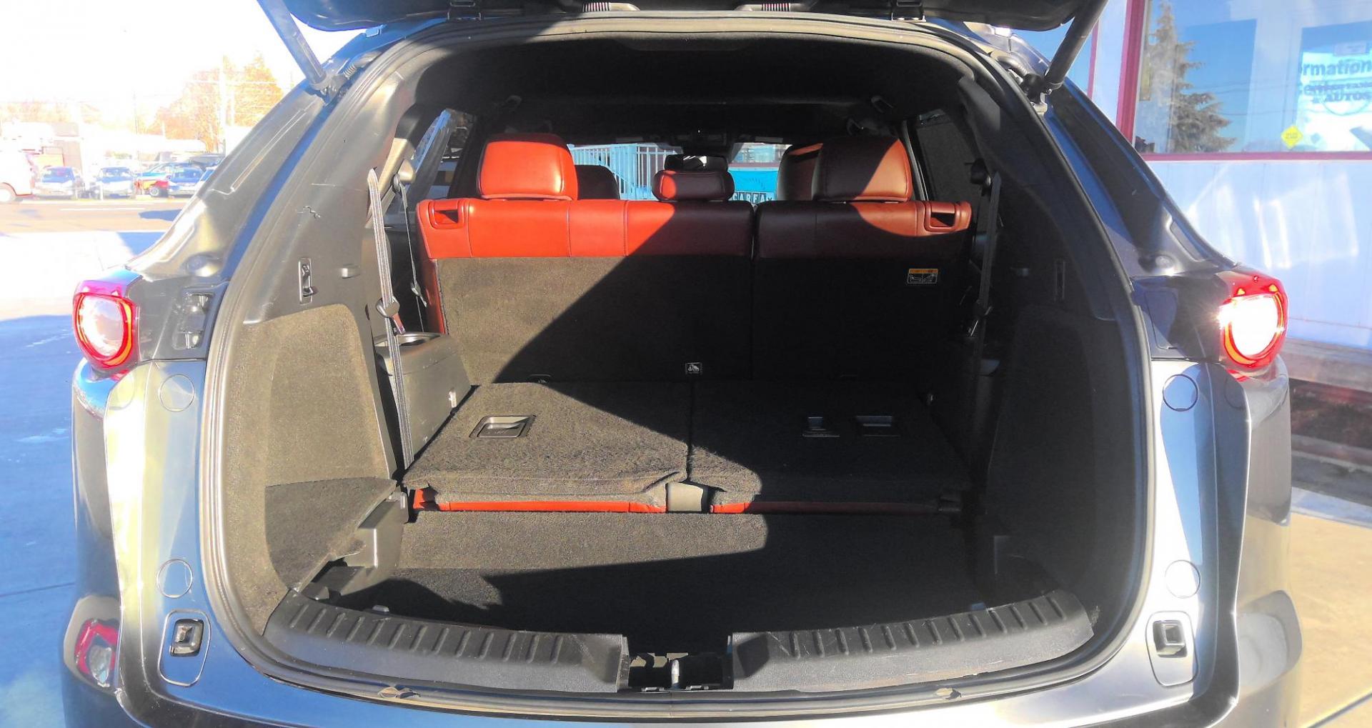 2018 GRAY /Red Mazda CX-9 Signature AWD (JM3TCBEYXJ0) with an 2.5L L4 DOHC 16V engine, 6A transmission, located at 502 S. Riverside Avenue, Medford, OR, 97501, (541) 773-3136, 42.322803, -122.867477 - This 2018 Mazda CX-9 Signature is a great 1-Owner SUV with clean Carfax Vehicle History and maintenance records. Get around the Rogue Valley in all kinds of weather with AWD and good fuel economy for it's class thanks to it's 2.5L 4-cyl engine, and with low miles - less than 90k! - Photo#6