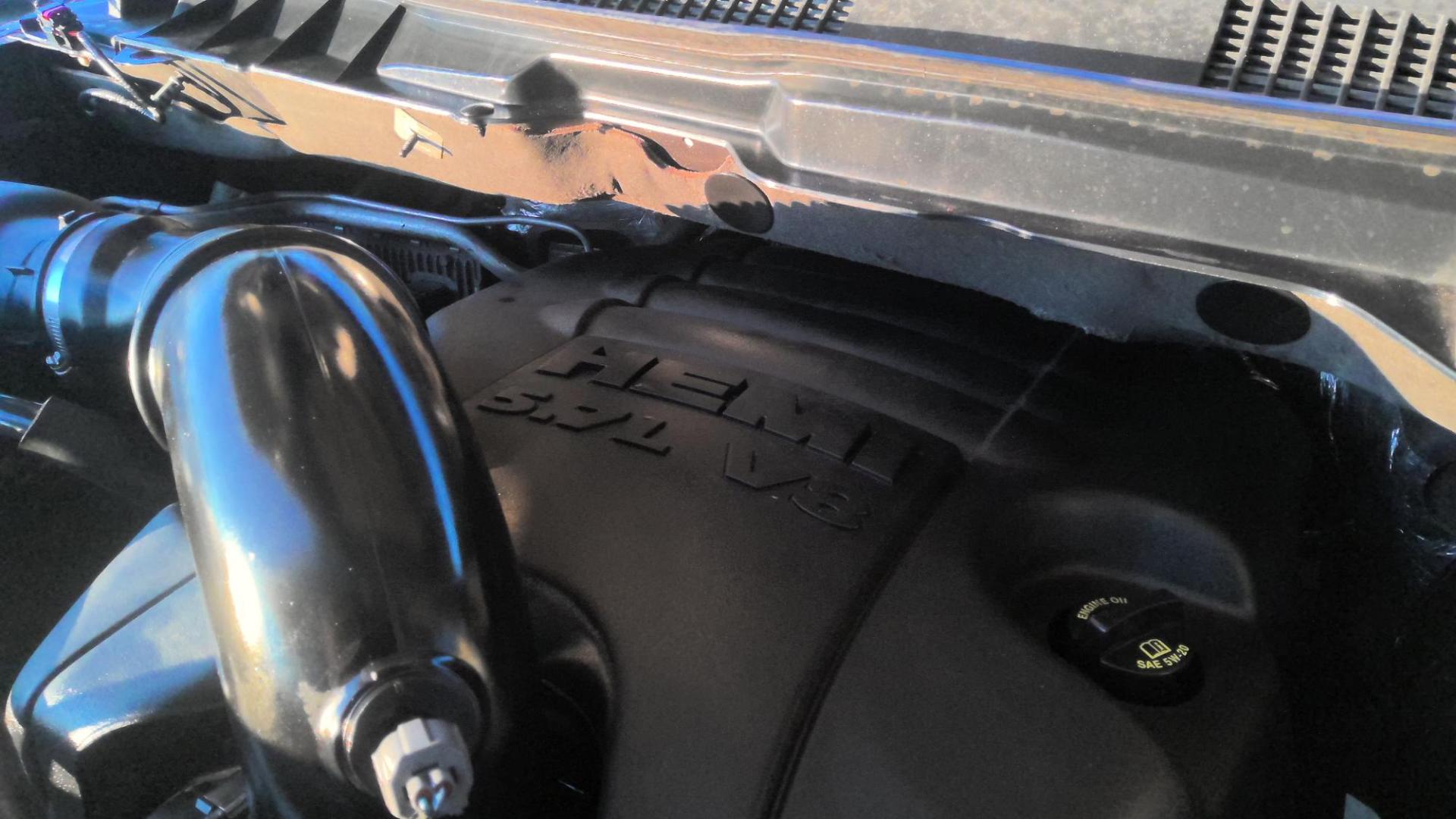 2014 GRAY /Black RAM 1500 Laramie Crew Cab SWB 4WD (1C6RR7NT0ES) with an 5.7L V8 OHV 16V engine, 6-Speed Automatic transmission, located at 502 S. Riverside Avenue, Medford, OR, 97501, (541) 773-3136, 42.322803, -122.867477 - This 5.7L V8 HEMI Dodge Ram Laramie pickup truck is an awesome 4x4 truck. INCLUDES: Leather-trimmed heated & cooled seats, heavy-duty engine cooling, trailer tow package, power mirrors, remote start, and more. - Photo#9