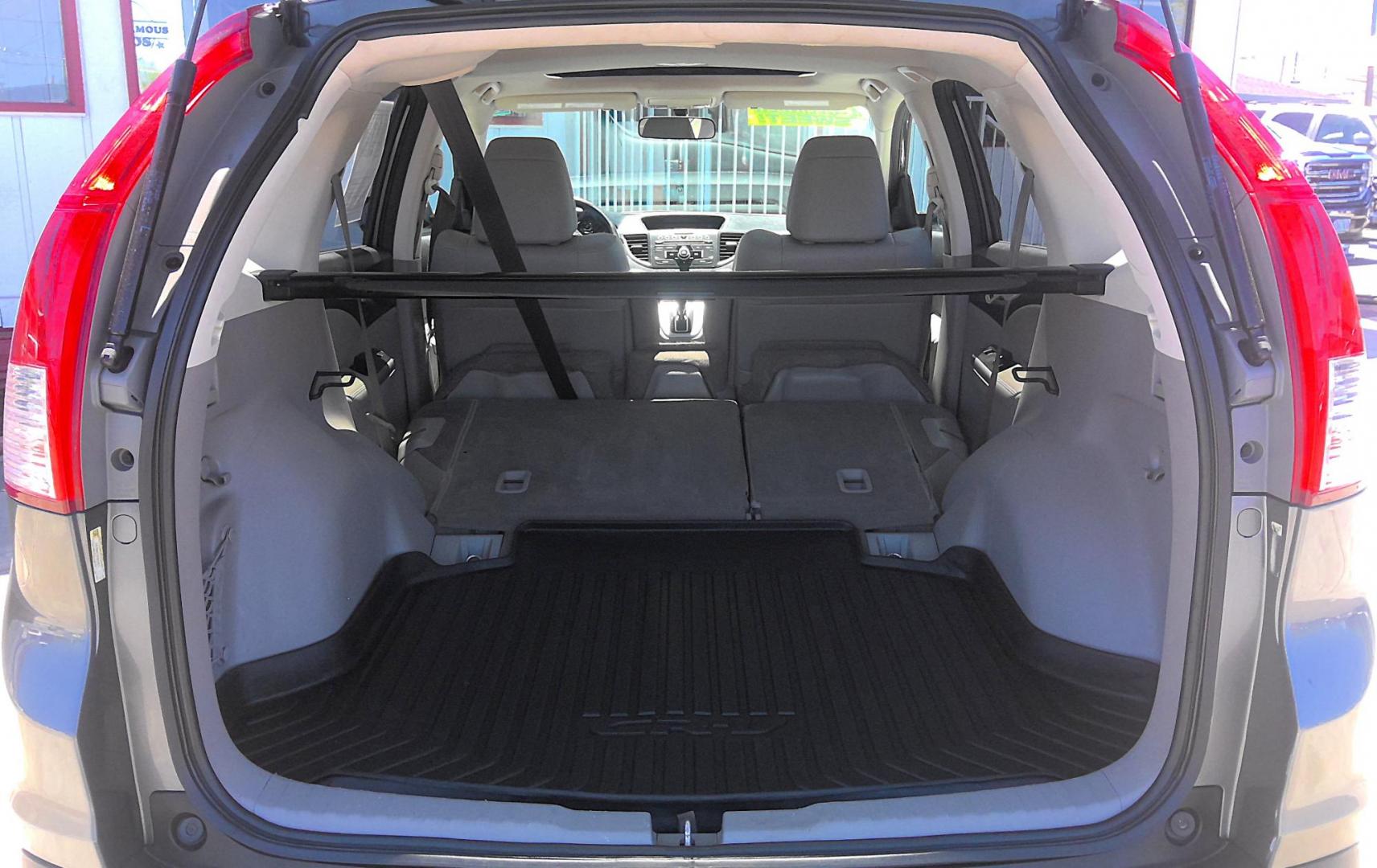 2014 GRAY Honda CR-V EX-L 4WD 5-Speed AT (2HKRM4H7XEH) with an 2.4L L4 DOHC 16V engine, 5-Speed Automatic transmission, located at 502 S. Riverside Avenue, Medford, OR, 97501, (541) 773-3136, 42.322803, -122.867477 - Photo#6