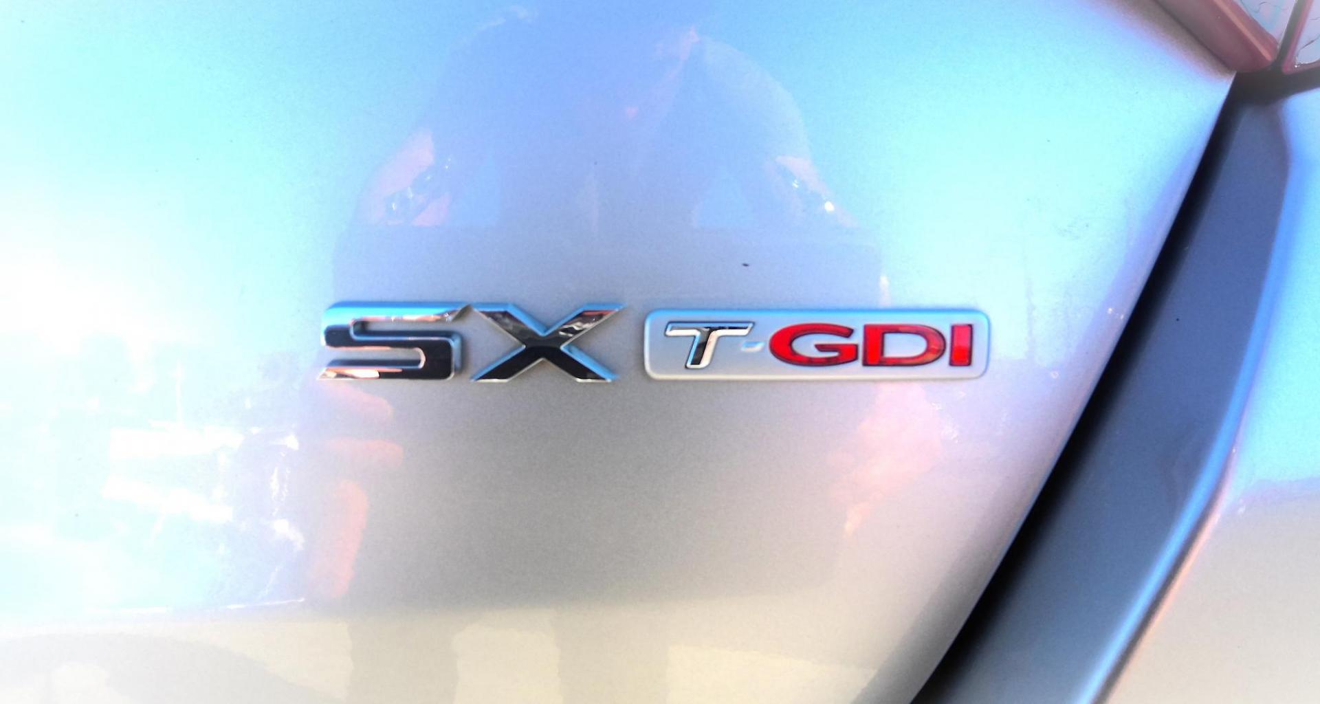 2013 SILVER Kia Optima SX (5XXGR4A62DG) with an 2.0L L4 DOHC 16V TURBO engine, 6-Speed Automatic transmission, located at 502 S. Riverside Avenue, Medford, OR, 97501, (541) 773-3136, 42.322803, -122.867477 - Photo#3