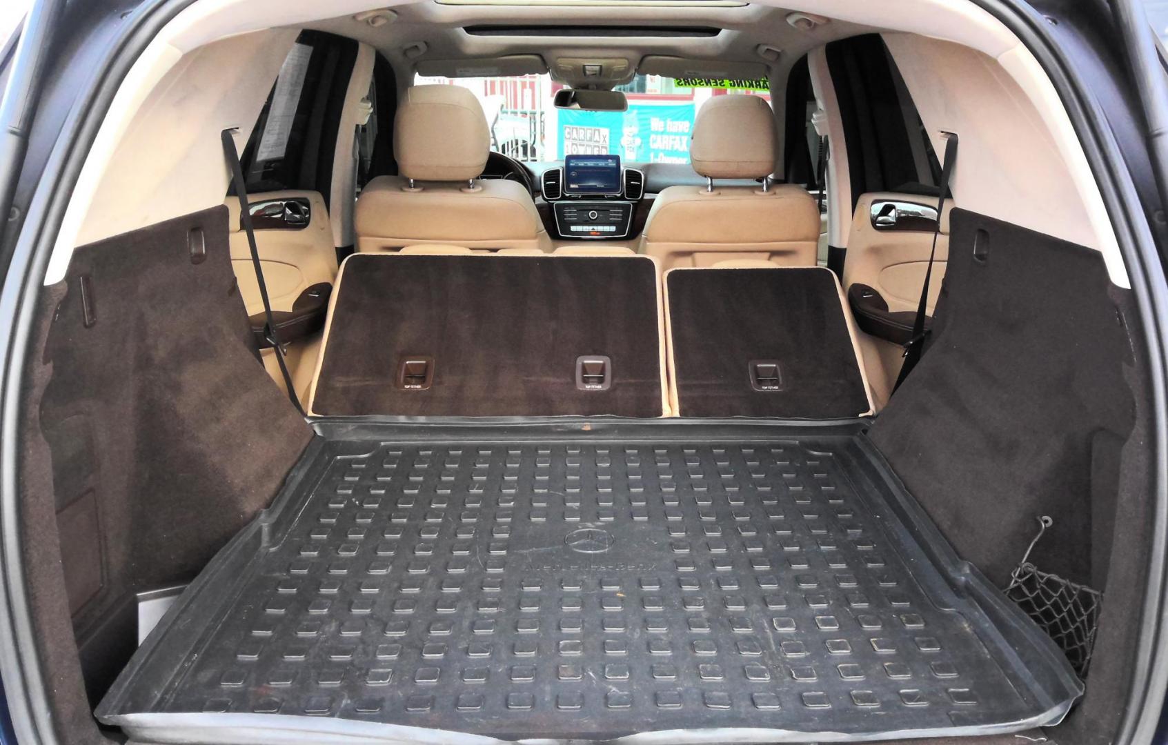 2016 BLUE Mercedes-Benz GLE-Class GLE350 4MATIC (4JGDA5HB2GA) with an 3.5L V6 DOHC 24V engine, 7A transmission, located at 502 S. Riverside Avenue, Medford, OR, 97501, (541) 773-3136, 42.322803, -122.867477 - Photo#5