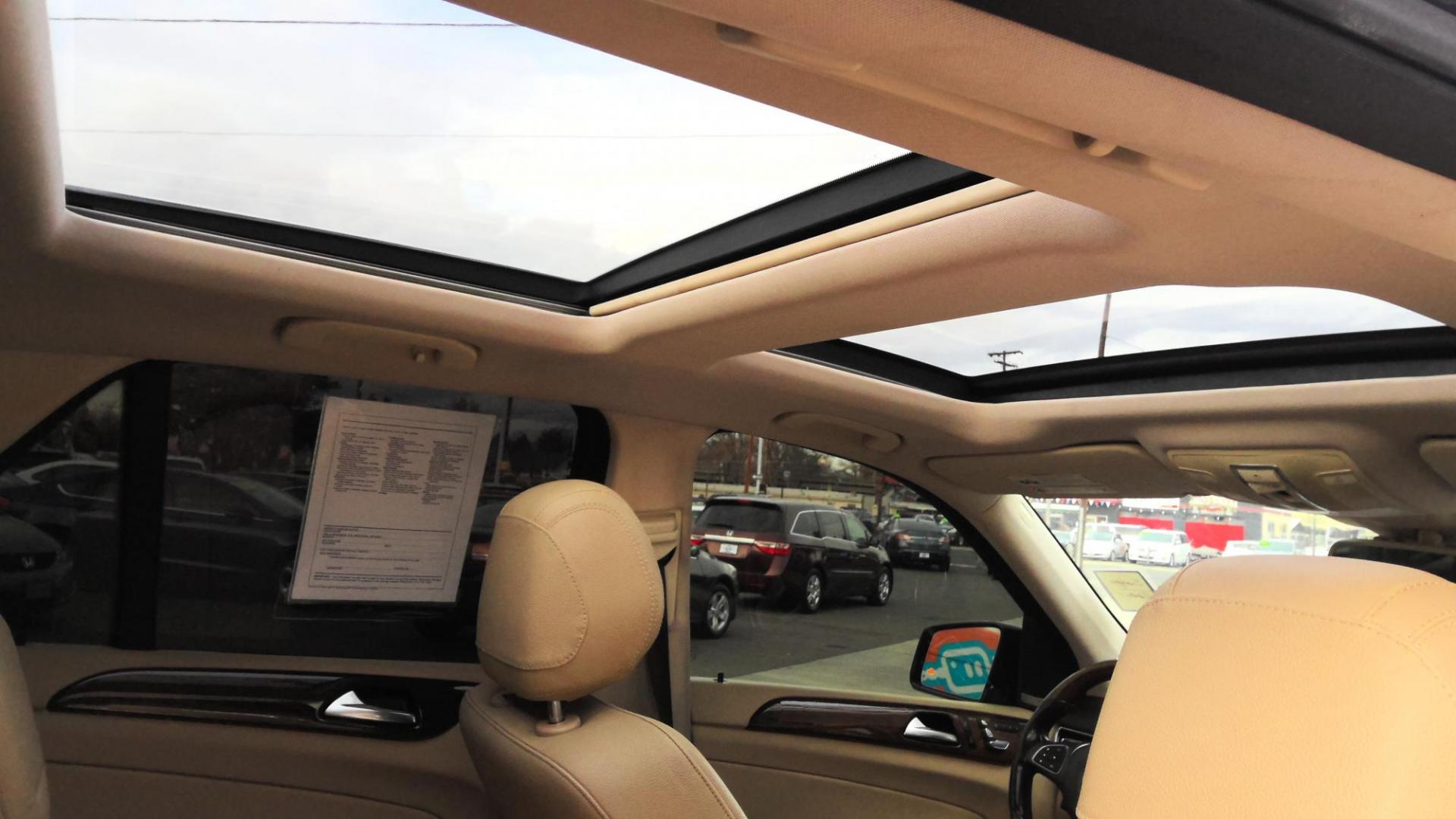 2016 BLUE Mercedes-Benz GLE-Class GLE350 4MATIC (4JGDA5HB2GA) with an 3.5L V6 DOHC 24V engine, 7A transmission, located at 502 S. Riverside Avenue, Medford, OR, 97501, (541) 773-3136, 42.322803, -122.867477 - Photo#7