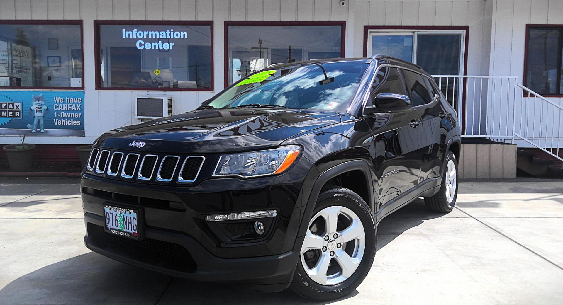 2018 BLACK Jeep Compass Sport FWD (3C4NJCBB6JT) with an 2.4L L4 DOHC 16V engine, located at 502 S. Riverside Avenue, Medford, OR, 97501, (541) 773-3136, 42.322803, -122.867477 - Photo#1
