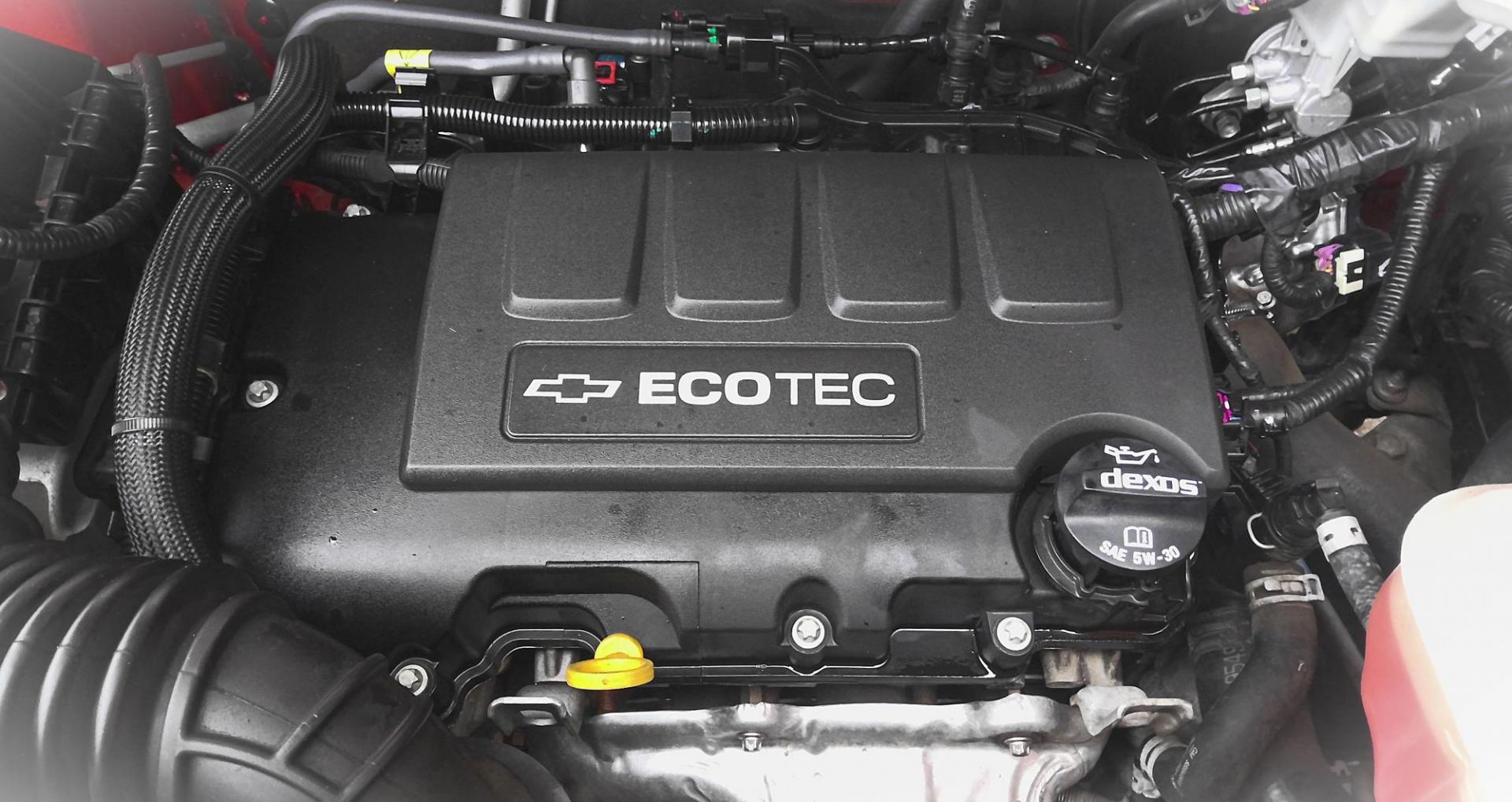 2017 RED Chevrolet Trax LT FWD (3GNCJLSB9HL) with an 1.4L L4 DOHC 16V engine, 6A transmission, located at 502 S. Riverside Avenue, Medford, OR, 97501, (541) 773-3136, 42.322803, -122.867477 - Photo#12