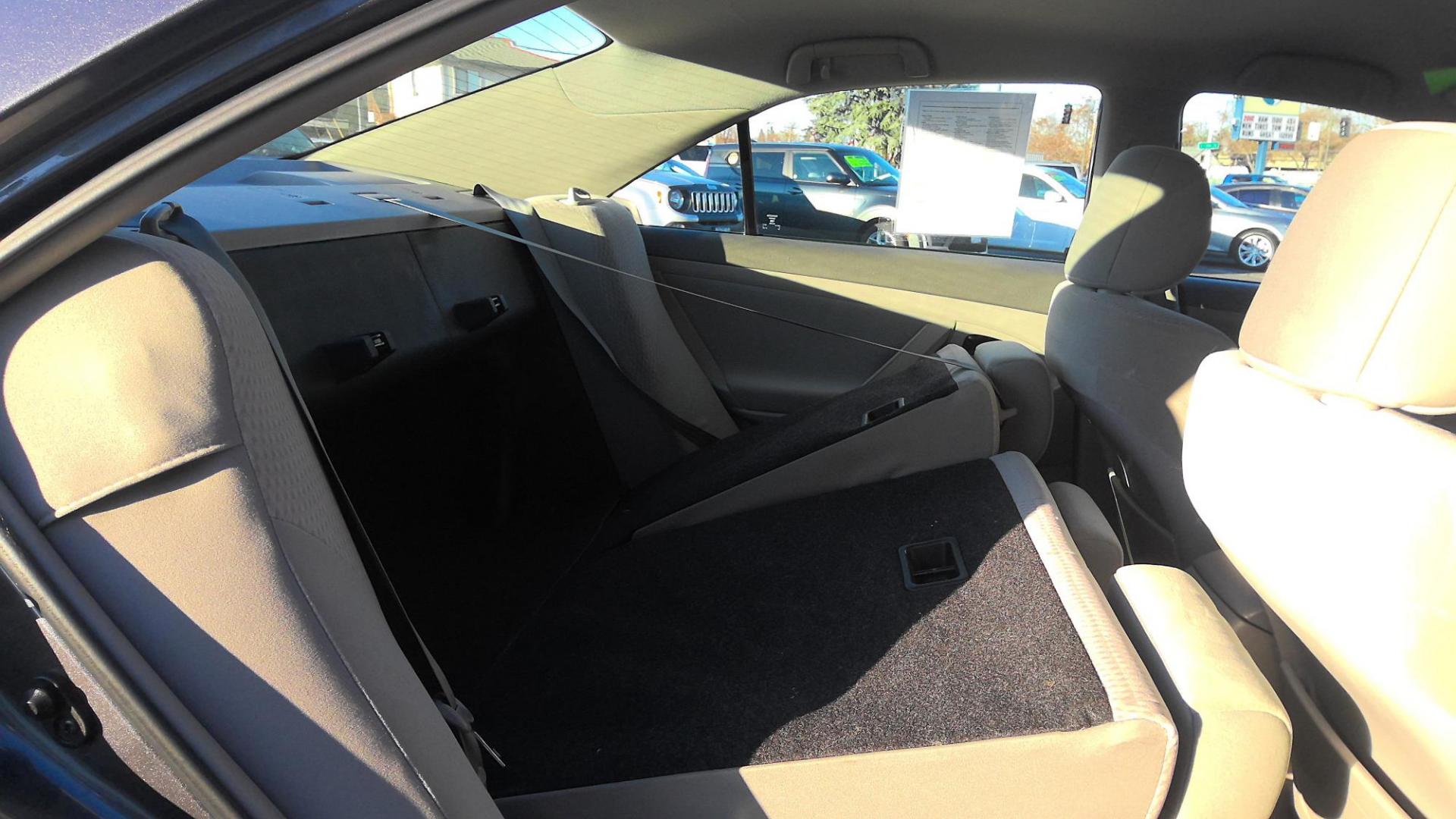 2011 GRAY Toyota Camry Base 6-Spd AT (4T4BF3EK0BR) with an 2.5L L4 DOHC 16V engine, 6-Speed Automatic transmission, located at 502 S. Riverside Avenue, Medford, OR, 97501, (541) 773-3136, 42.322803, -122.867477 - Photo#6