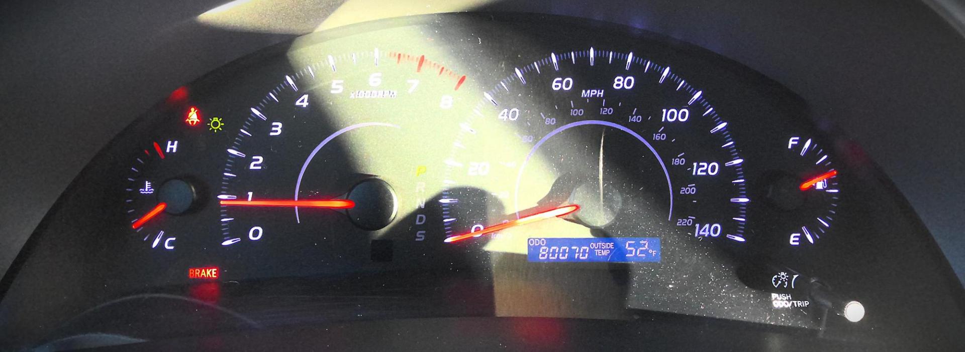 2011 GRAY Toyota Camry Base 6-Spd AT (4T4BF3EK0BR) with an 2.5L L4 DOHC 16V engine, 6-Speed Automatic transmission, located at 502 S. Riverside Avenue, Medford, OR, 97501, (541) 773-3136, 42.322803, -122.867477 - Photo#10