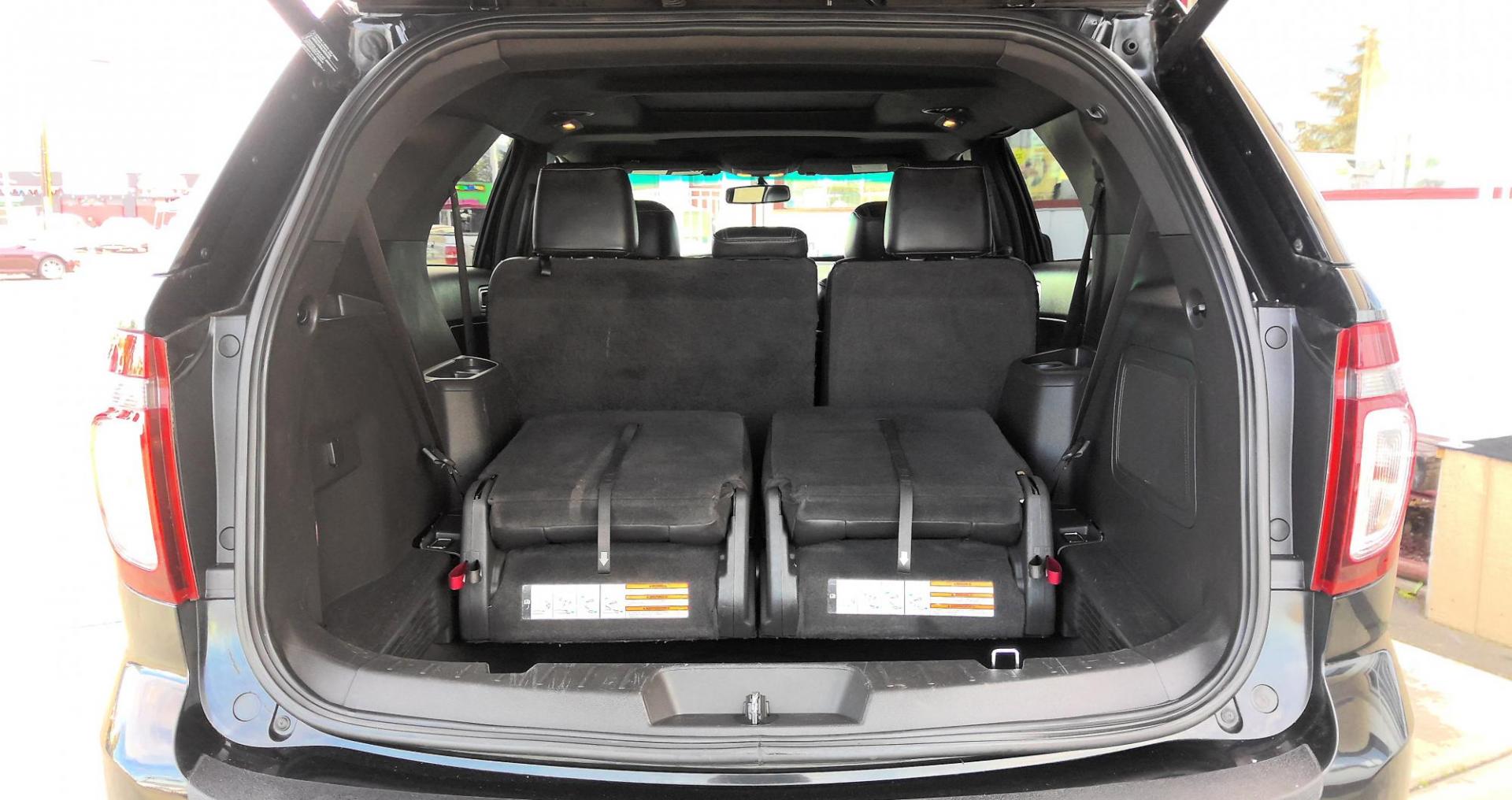 2014 BLACK Ford Explorer Sport 4WD (1FM5K8GT1EG) with an 3.5L V6 DOHC 24V engine, 6-Speed Automatic transmission, located at 502 S. Riverside Avenue, Medford, OR, 97501, (541) 773-3136, 42.322803, -122.867477 - Photo#5