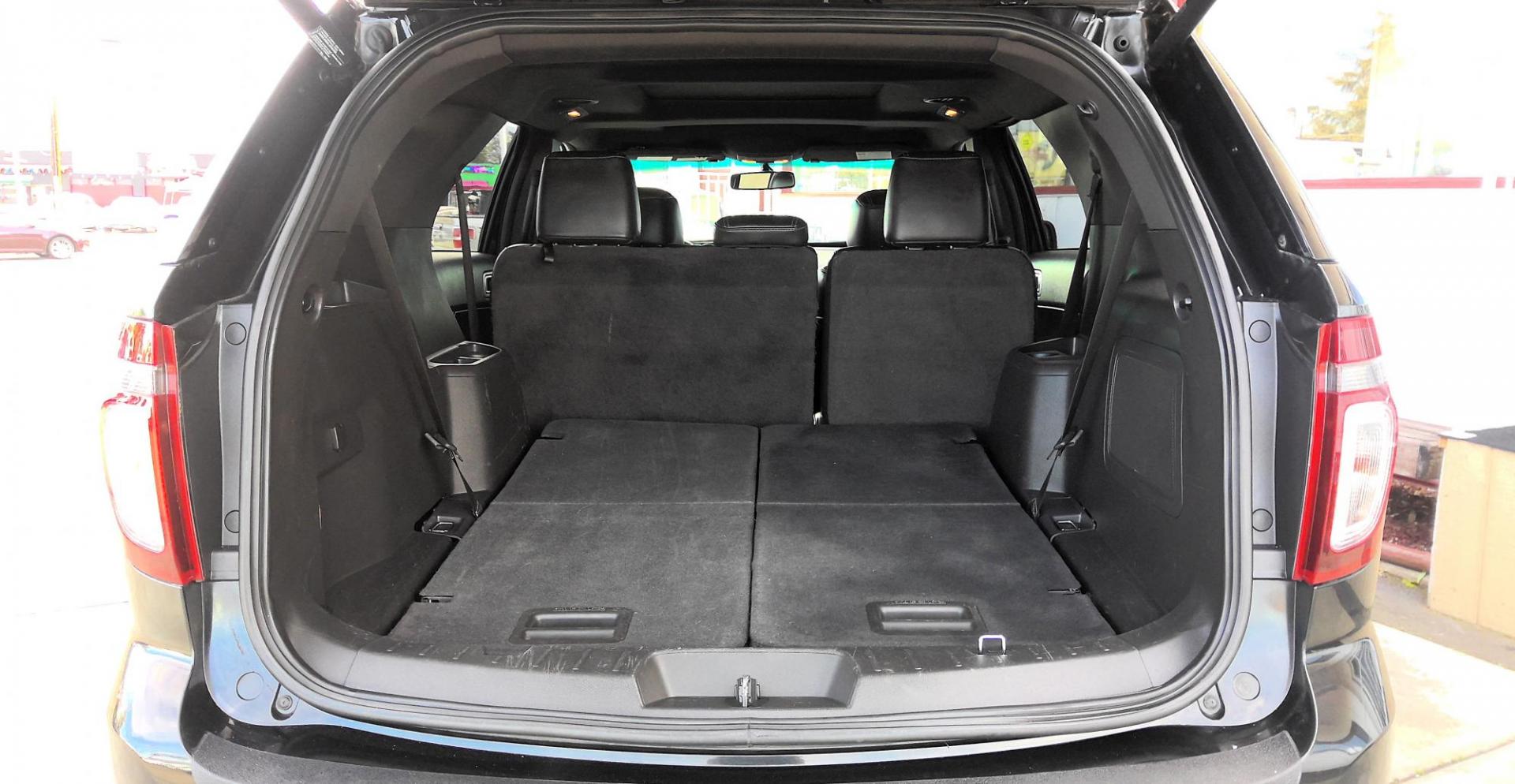 2014 BLACK Ford Explorer Sport 4WD (1FM5K8GT1EG) with an 3.5L V6 DOHC 24V engine, 6-Speed Automatic transmission, located at 502 S. Riverside Avenue, Medford, OR, 97501, (541) 773-3136, 42.322803, -122.867477 - Photo#6