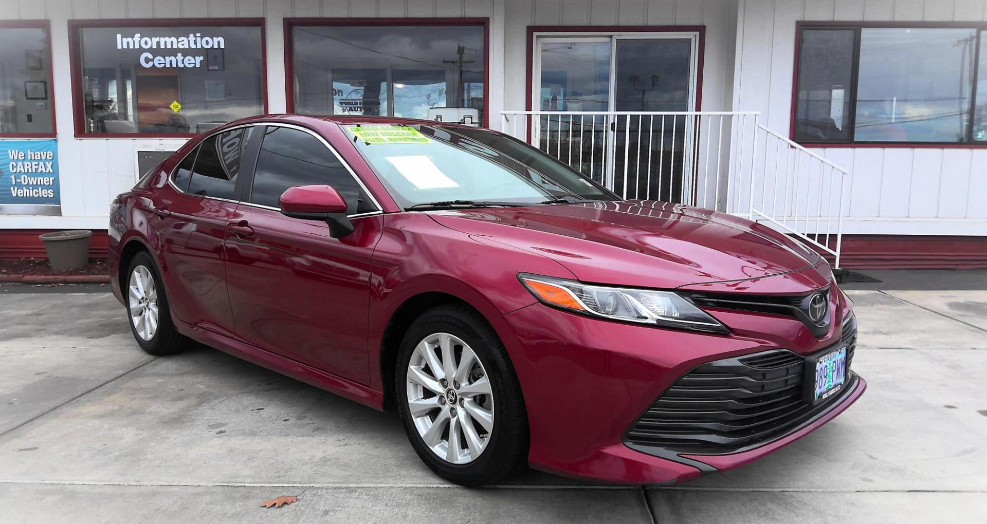 2019 RED Toyota Camry LE (4T1B11HK3KU) with an 2.5L L4 DOHC 16V engine, 8A transmission, located at 502 S. Riverside Avenue, Medford, OR, 97501, (541) 773-3136, 42.322803, -122.867477 - Photo#1