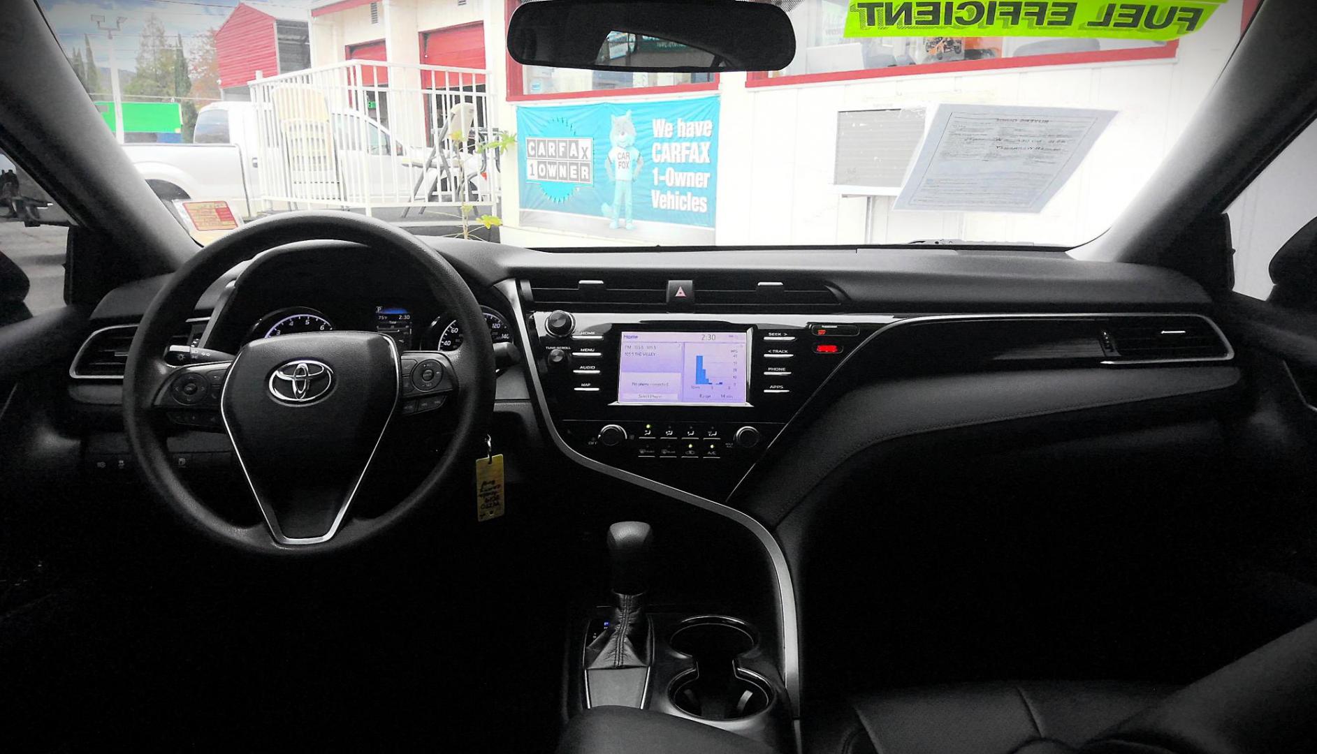 2019 RED Toyota Camry LE (4T1B11HK3KU) with an 2.5L L4 DOHC 16V engine, 8A transmission, located at 502 S. Riverside Avenue, Medford, OR, 97501, (541) 773-3136, 42.322803, -122.867477 - Photo#7