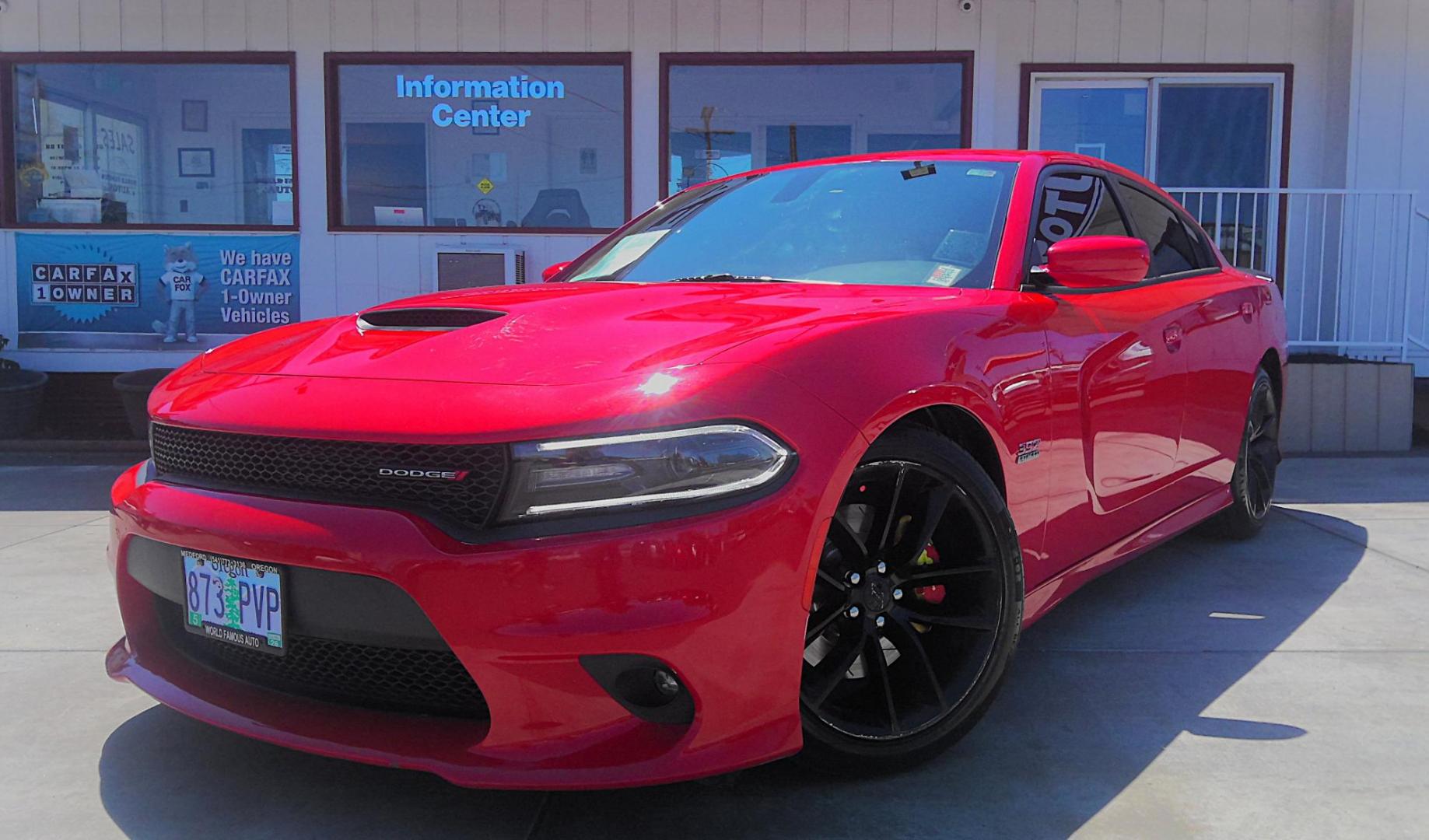 2018 RED Dodge Charger SRT 392 (2C3CDXGJ8JH) with an 6.4L V8 OHV 16V engine, 5A transmission, located at 502 S. Riverside Avenue, Medford, OR, 97501, (541) 773-3136, 42.322803, -122.867477 - Photo#1