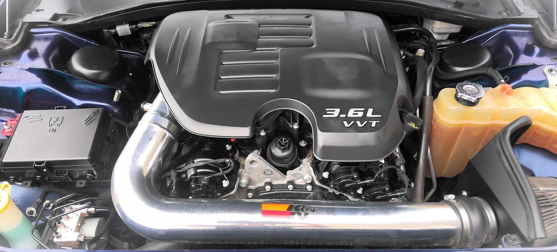 2015 BLUE Dodge Charger SE (2C3CDXBG9FH) with an 3.6L V6 DOHC 24V engine, 8-Speed Automatic transmission, located at 502 S. Riverside Avenue, Medford, OR, 97501, (541) 773-3136, 42.322803, -122.867477 - Photo#8