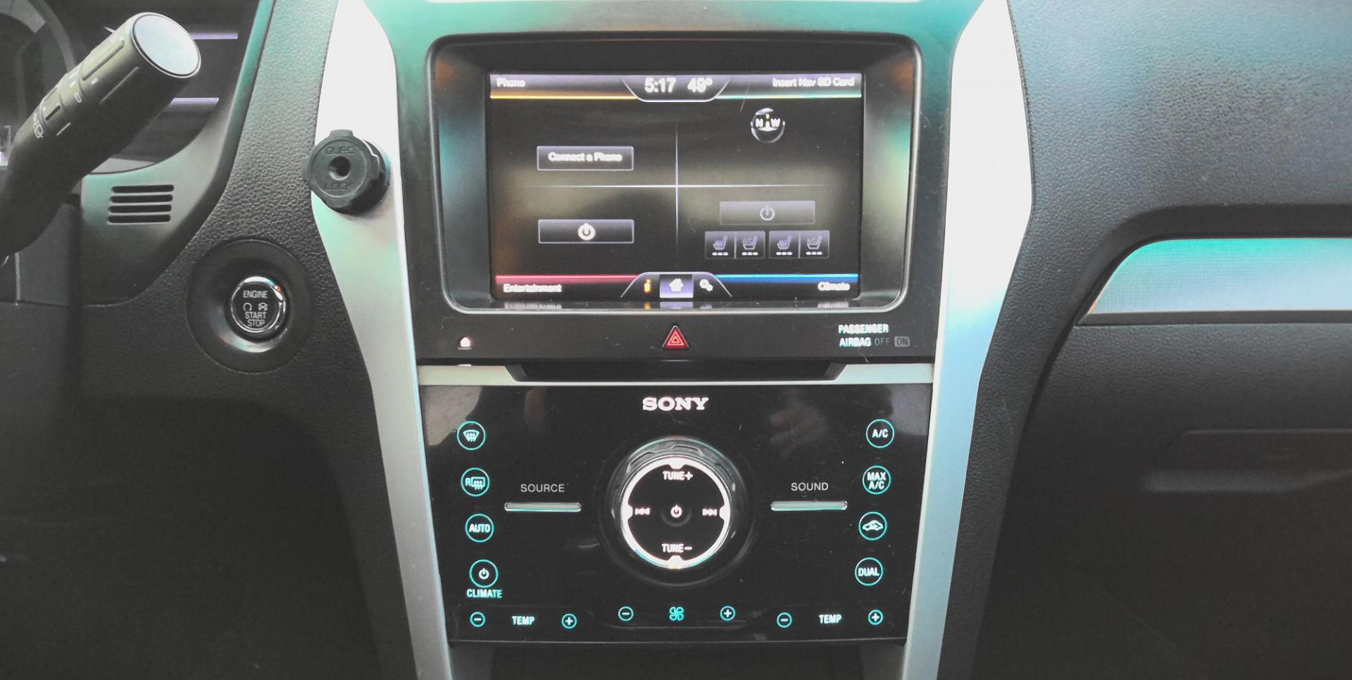 2013 RED Ford Explorer Sport 4WD (1FM5K8GTXDG) with an 3.5L V6 DOHC 24V engine, 6-Speed Automatic transmission, located at 502 S. Riverside Avenue, Medford, OR, 97501, (541) 773-3136, 42.322803, -122.867477 - Photo#13