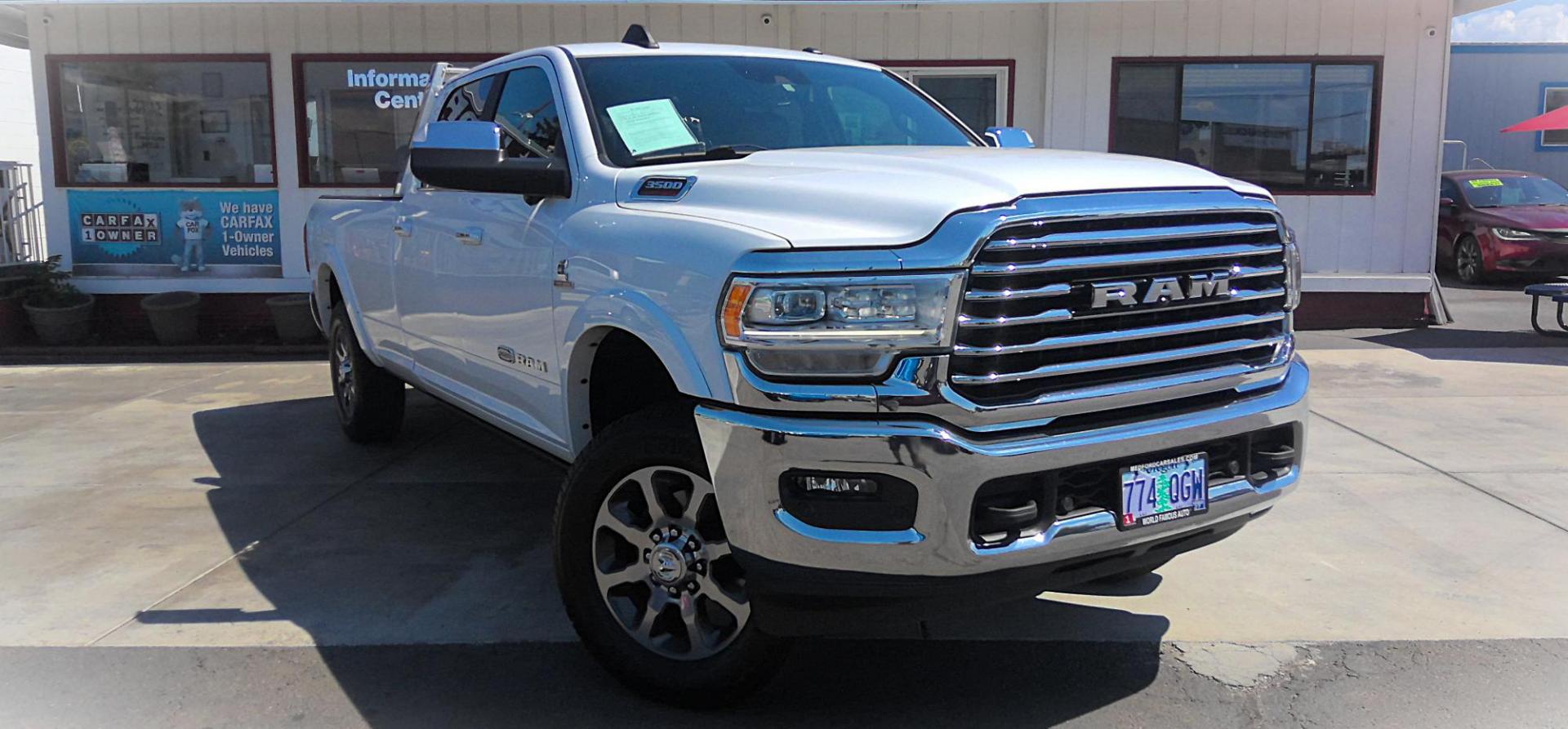 2019 WHITE RAM 3500 Longhorn Crew Cab LWB 4WD (3C63R3KL7KG) with an 6.7L L6 OHV 24V TURBO DIESEL engine, 6A transmission, located at 502 S. Riverside Avenue, Medford, OR, 97501, (541) 773-3136, 42.322803, -122.867477 - Photo#1
