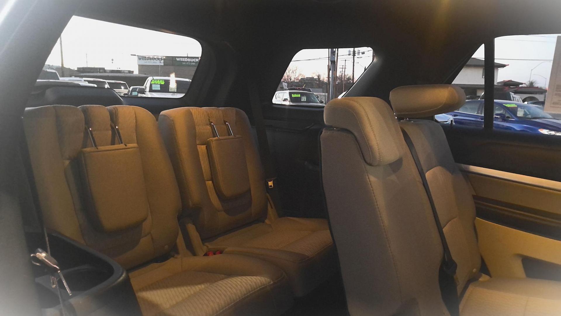 2018 BLACK Ford Explorer Base 4WD (1FM5K8BH7JG) with an 2.3L L4 DOHC 16V engine, 6A transmission, located at 502 S. Riverside Avenue, Medford, OR, 97501, (541) 773-3136, 42.322803, -122.867477 - Photo#7