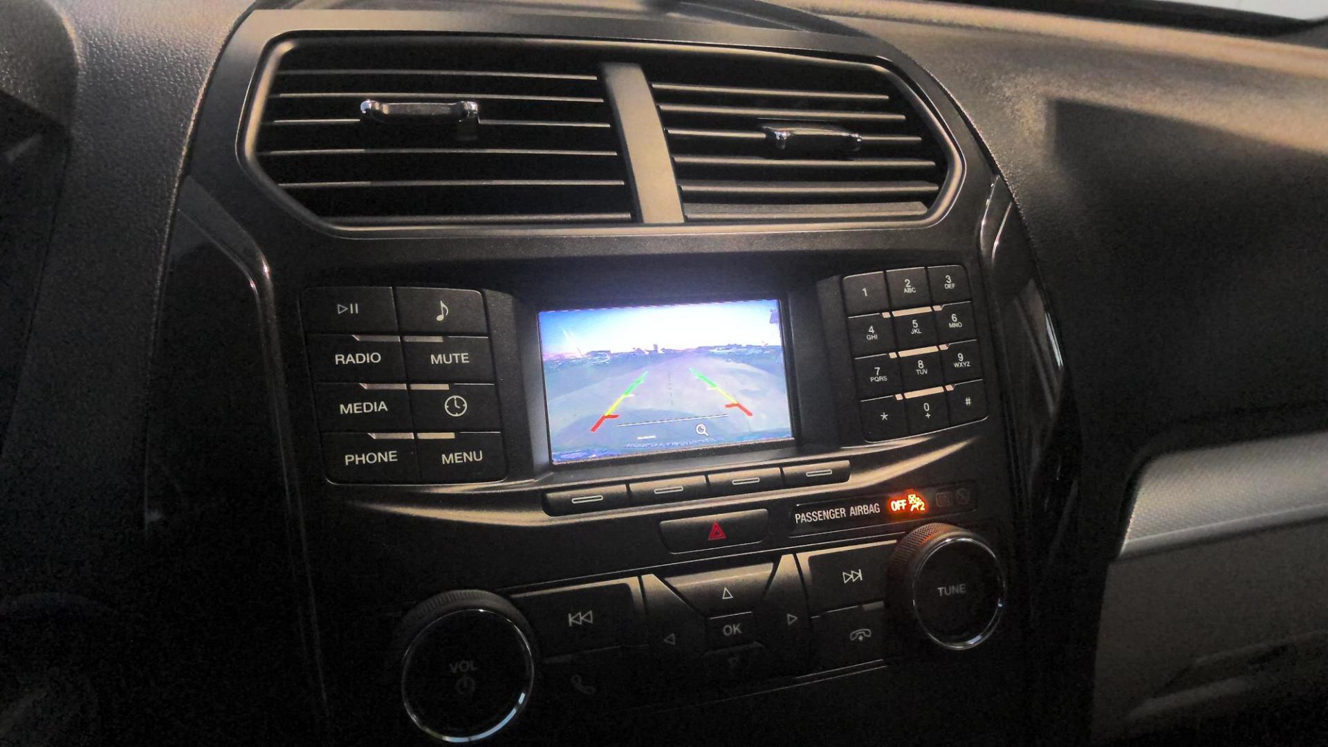 2018 BLACK Ford Explorer Base 4WD (1FM5K8BH7JG) with an 2.3L L4 DOHC 16V engine, 6A transmission, located at 502 S. Riverside Avenue, Medford, OR, 97501, (541) 773-3136, 42.322803, -122.867477 - Photo#12